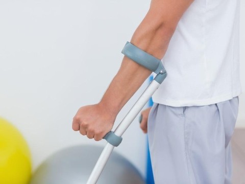 Noleggio bilance, aerosol, stampelle, deambulatore