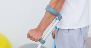 Noleggio bilance, aerosol, stampelle, deambulatore